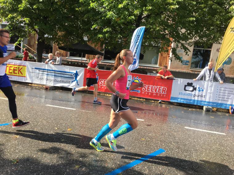 40603779_305655156684590_3814174096946626560_n